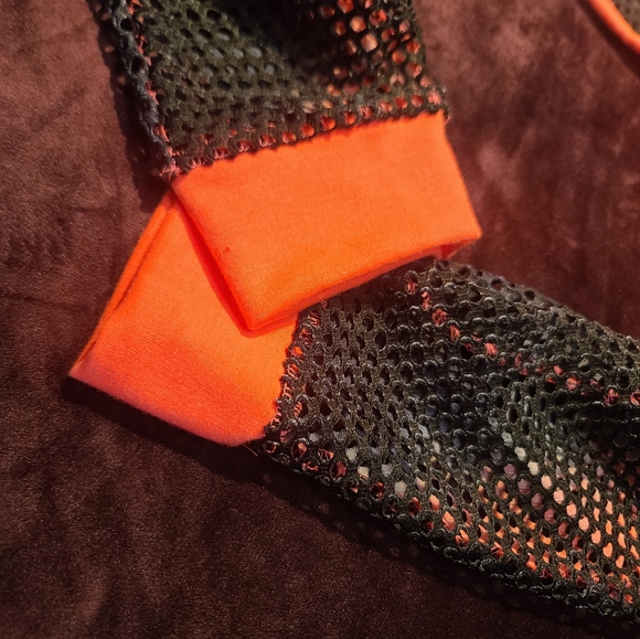 Tie Dye Knitted Crop Cover - Picture 4 of 7